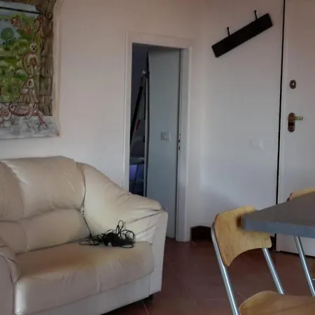 Grazioso Nel Apartment